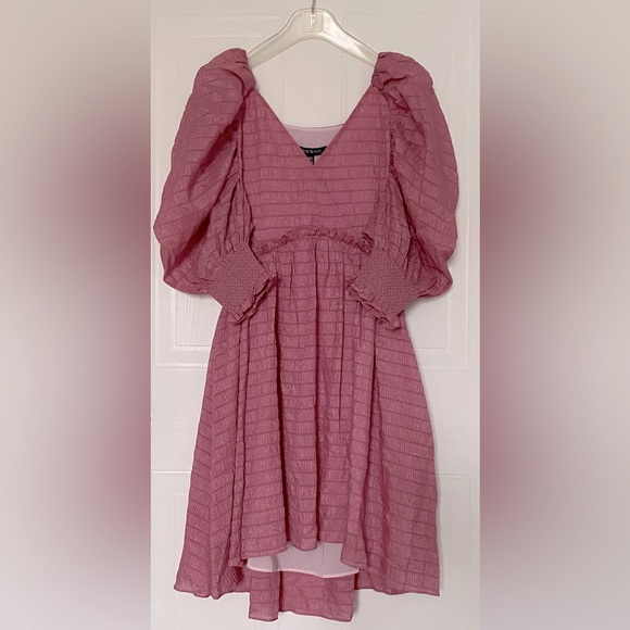 URBAN REVIVO Dress - Picture 1 of 4